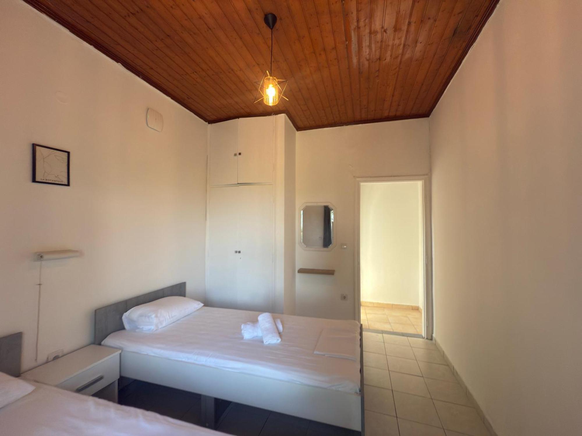 Apartment Olga's Sea View - 500m From Ipsos Pyrgi (Corfu)