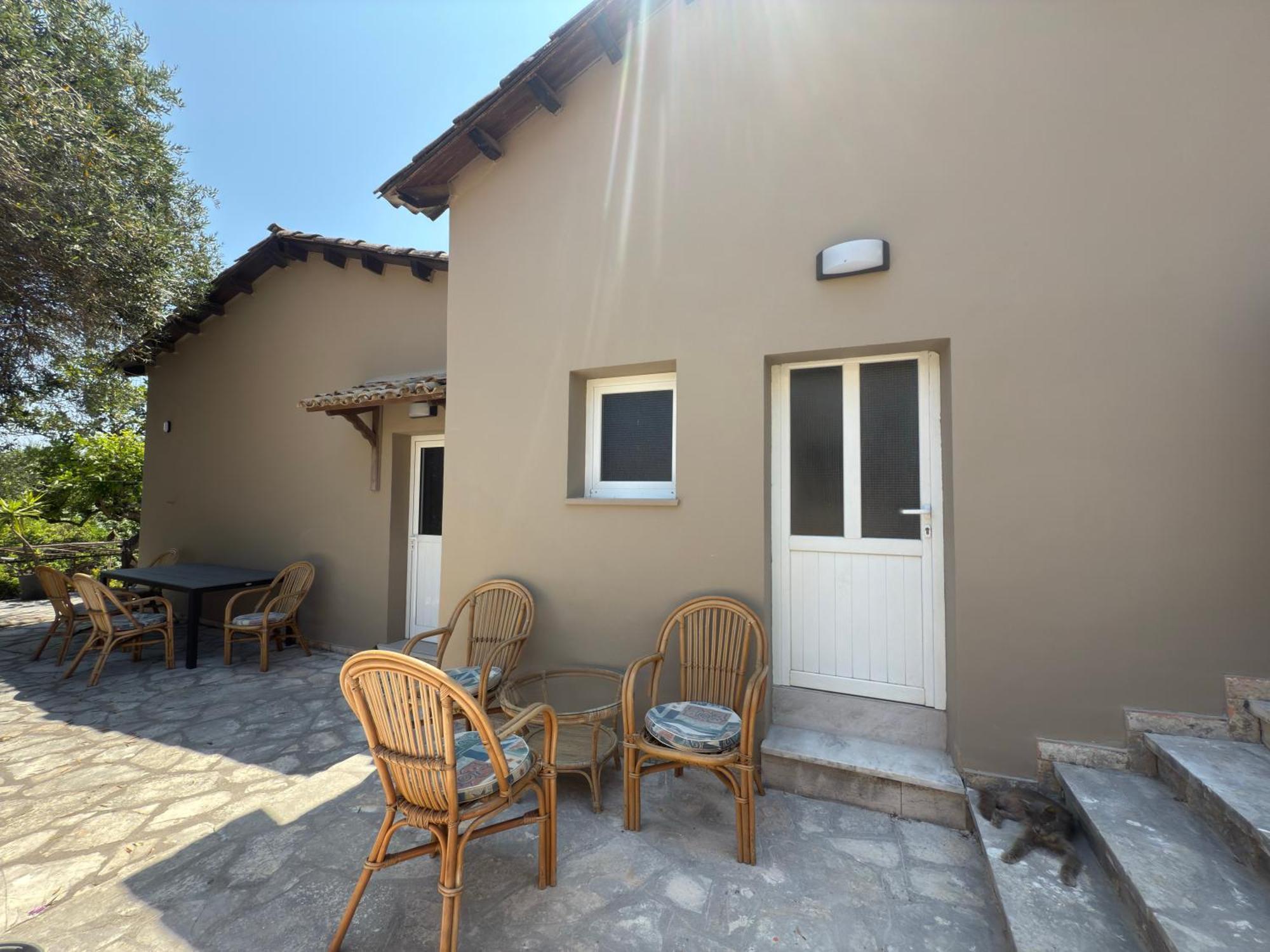 Olga's Sea View - 500m From Ipsos Apartment *