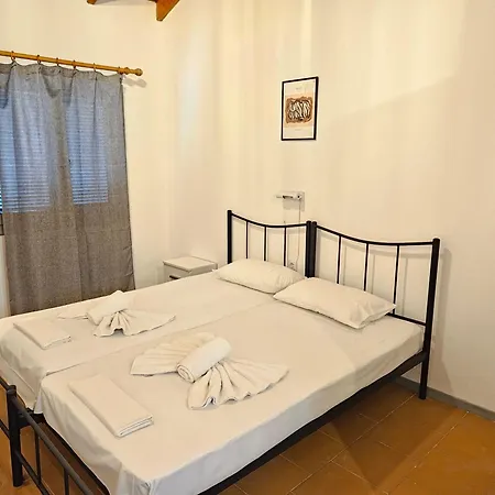 Olga'S Sea View Studios - 500M From Ipsos Pyrgi  Extérieur photo