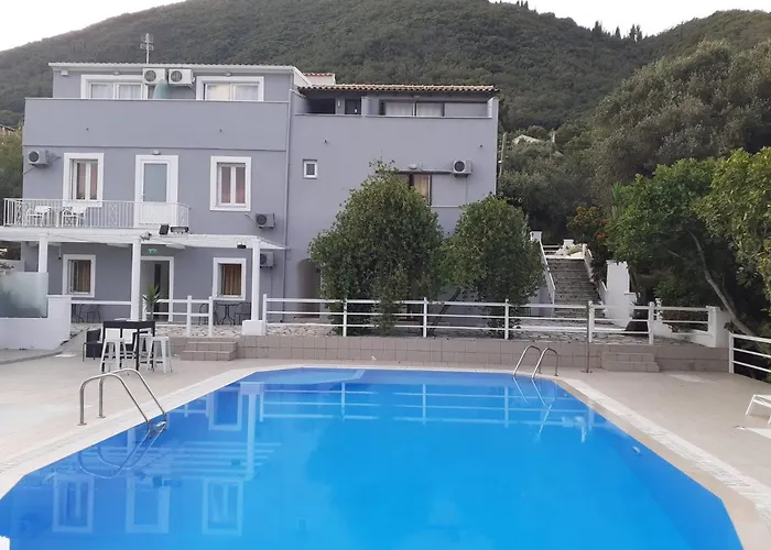 Olga\'S Sea View Studios - 500M From Ipsos